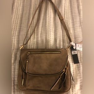 Violate Ray Purse Taupe
Item 23